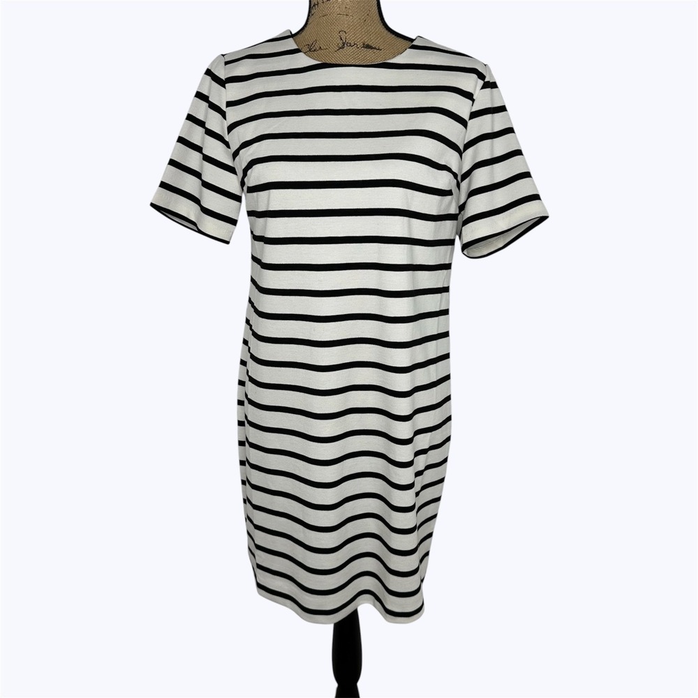 Old Navy Ponte Shift Dress Black White Striped Short Sleeve Coastal Preppy Sz M